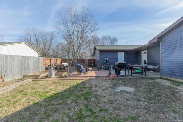 $279,900 | 2977 Jerrald Drive, Newburgh, IN 47630