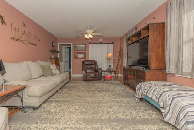 $279,900 | 2977 Jerrald Drive, Newburgh, IN 47630