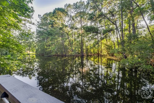 $995,000 | 6 Cedar View Court, Savannah, GA 31410