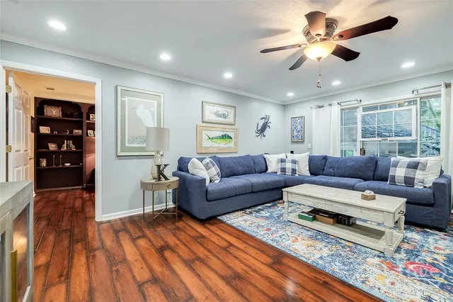 $995,000 | 6 Cedar View Court, Savannah, GA 31410