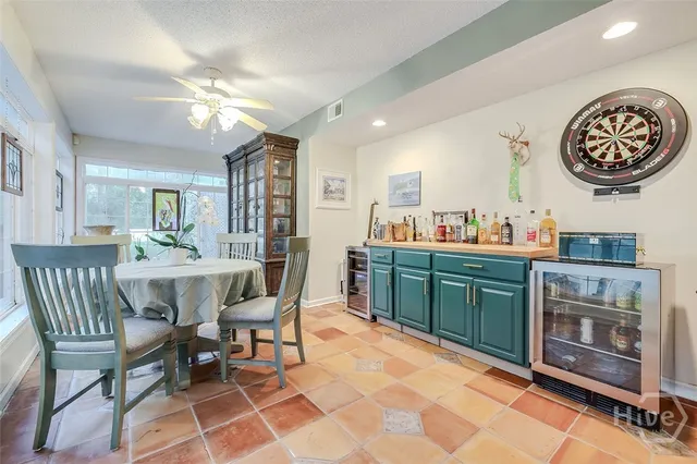 $995,000 | 6 Cedar View Court, Savannah, GA 31410