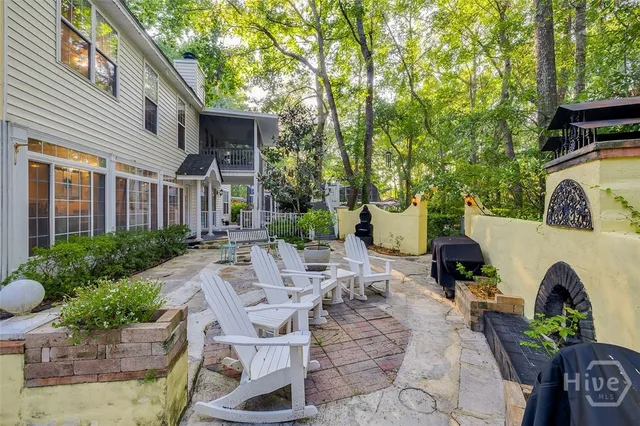 $995,000 | 6 Cedar View Court, Savannah, GA 31410