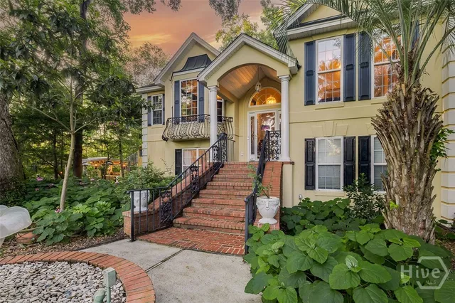 $995,000 | 6 Cedar View Court, Savannah, GA 31410