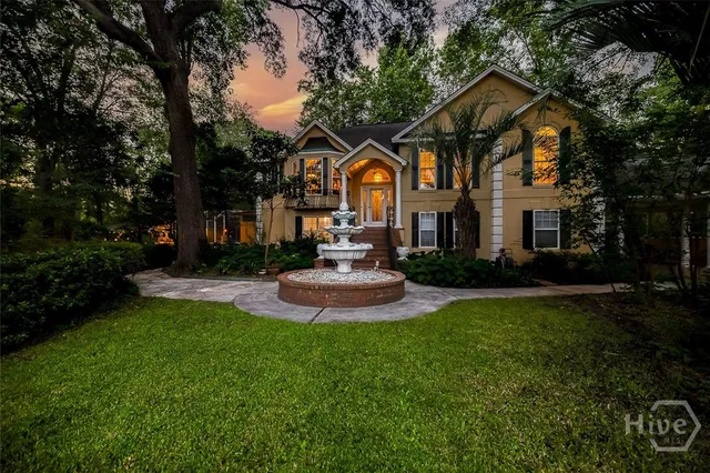 $995,000 | 6 Cedar View Court, Savannah, GA 31410