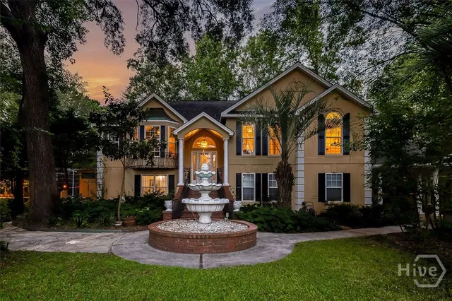 $995,000 | 6 Cedar View Court, Savannah, GA 31410