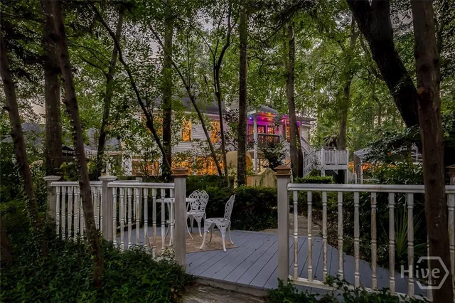 $995,000 | 6 Cedar View Court, Savannah, GA 31410