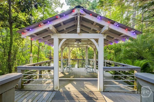 $995,000 | 6 Cedar View Court, Savannah, GA 31410