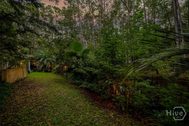 $995,000 | 6 Cedar View Court, Savannah, GA 31410