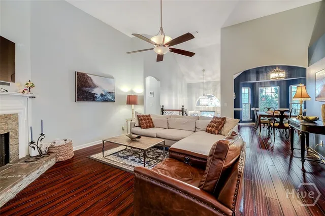 $995,000 | 6 Cedar View Court, Savannah, GA 31410