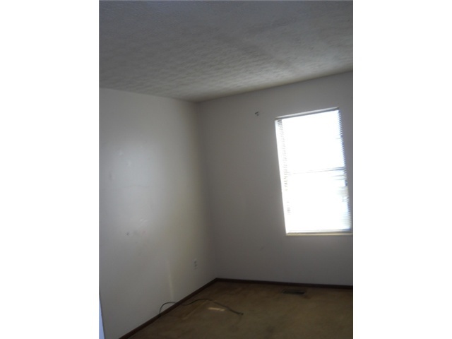3911 Millstone Road, Unit 3913 Columbus, OH 43207 - Photo 6 of 12 Gallery Image 6
