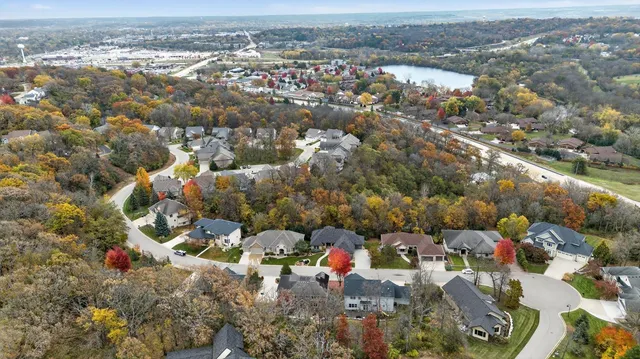 $875,000 | 2449 Salem Heights Lane Southwest, Rochester, MN 55902