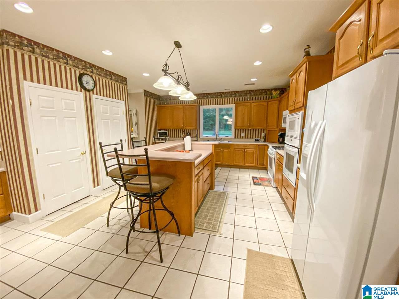 345 Valley Drive Ragland, AL 35131 - Photo 11 of 44