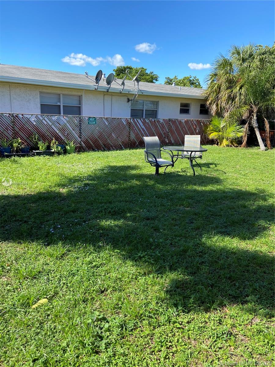 6032 Southwest 27th Street Miramar, FL 33023 - Photo 4 of 5