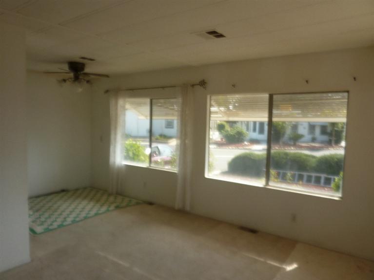 1300 West Olson Avenue, Unit 23 Reedley, CA 93654 - Photo 2 of 5 Gallery Image 2