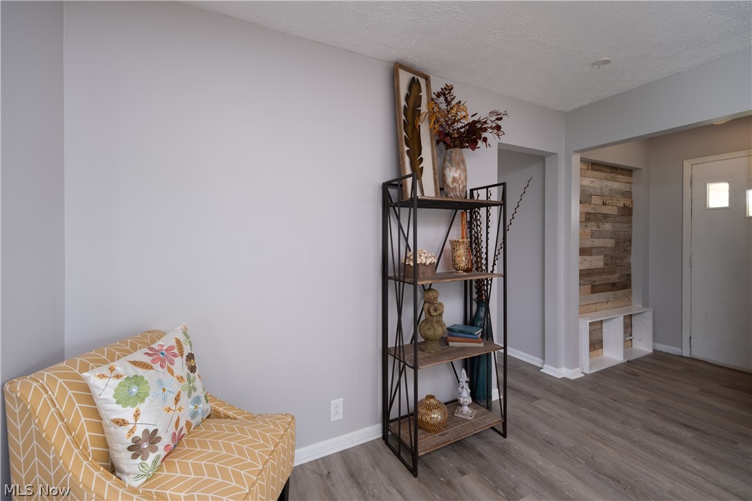 3765 Summit Road Barberton, OH 44203 - Photo 4 of 22