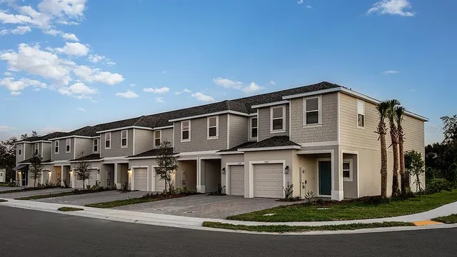 $1,950 | 2978 Canary Avenue, Davenport, FL 33837