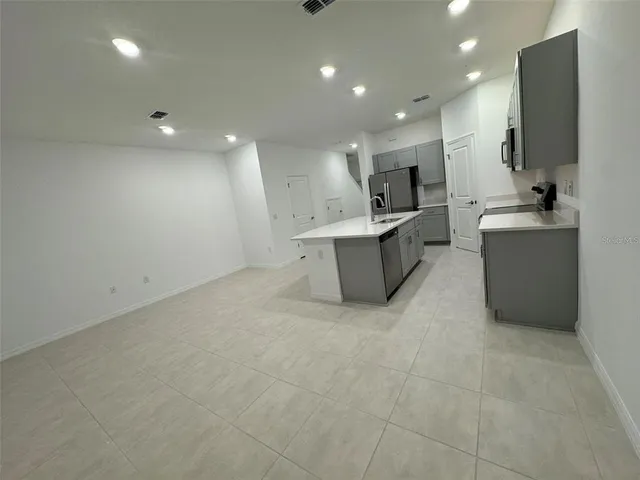 $1,950 | 2978 Canary Avenue, Davenport, FL 33837