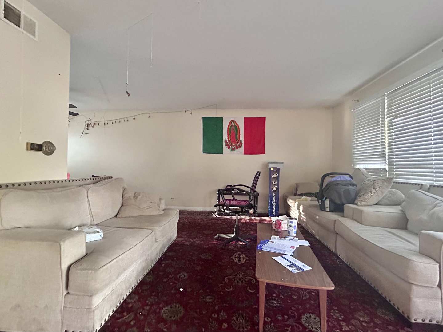 10 Adams Drive Addison, IL 60101 - Photo 3 of 12 a living room with furniture and a couch