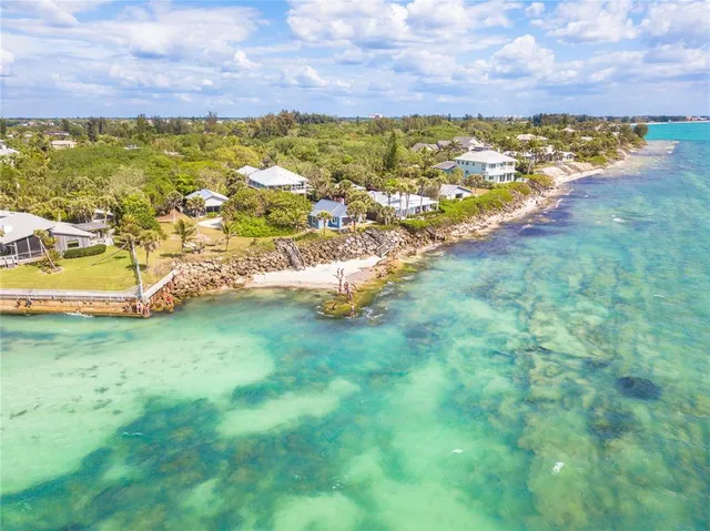 $2,200 | 3835 Almeria Avenue, Unit C1, Sarasota, FL 34239