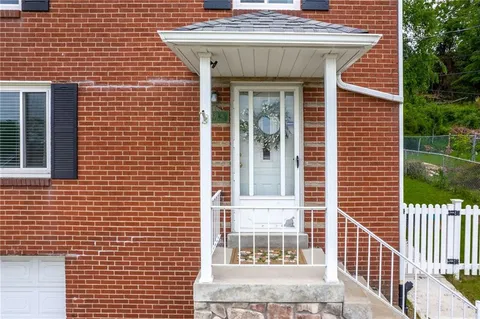 $215,000 | 1431 Overdale Drive, Homestead, PA 15120