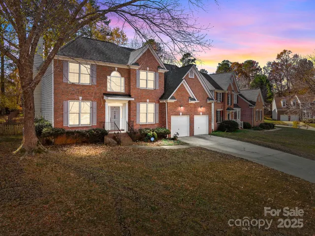 $500,000 | 7708 Harrington Woods Road, Charlotte, NC 28269