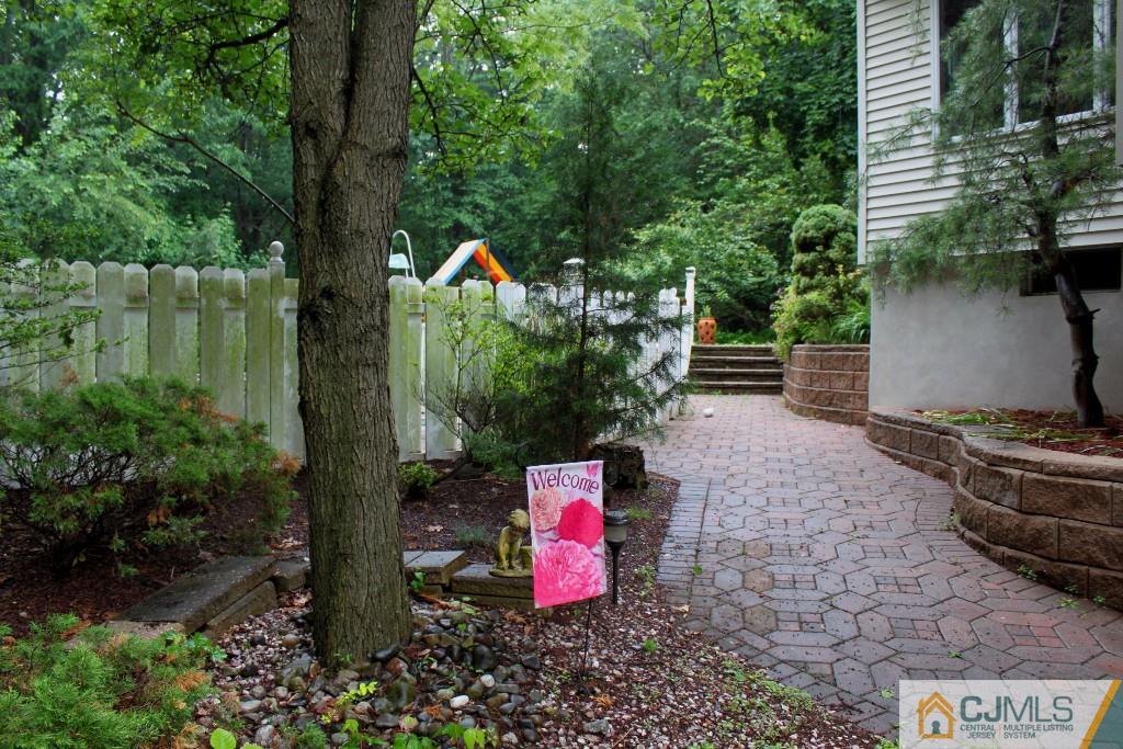 20 Kings Road East Brunswick, NJ 08816 - Photo 17 of 21 Gallery Image 17