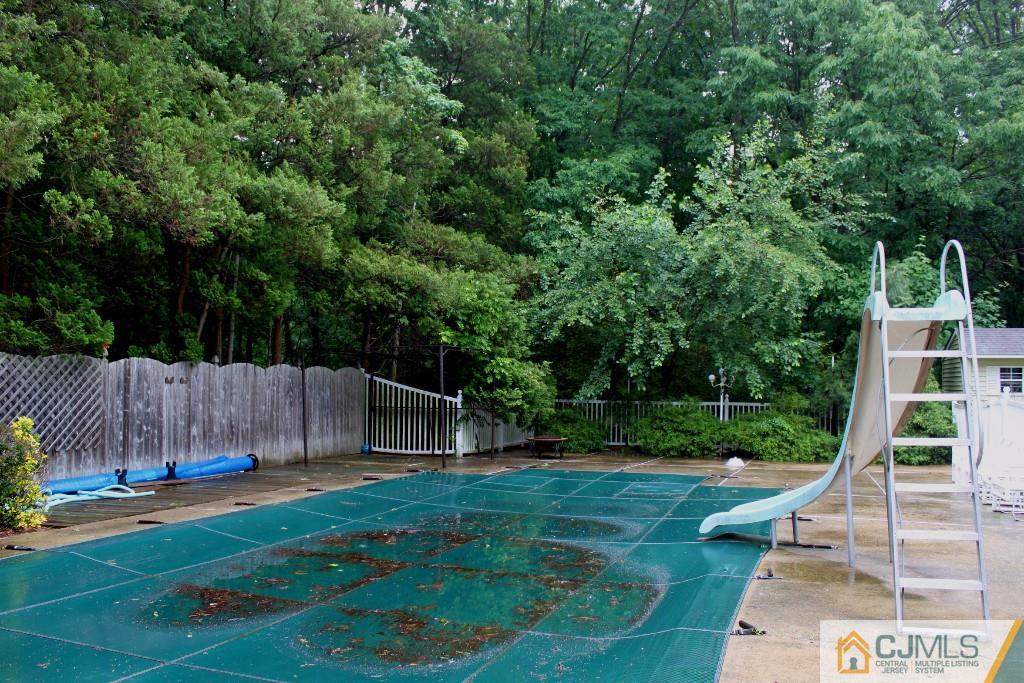 20 Kings Road East Brunswick, NJ 08816 - Photo 20 of 21 Gallery Image 20