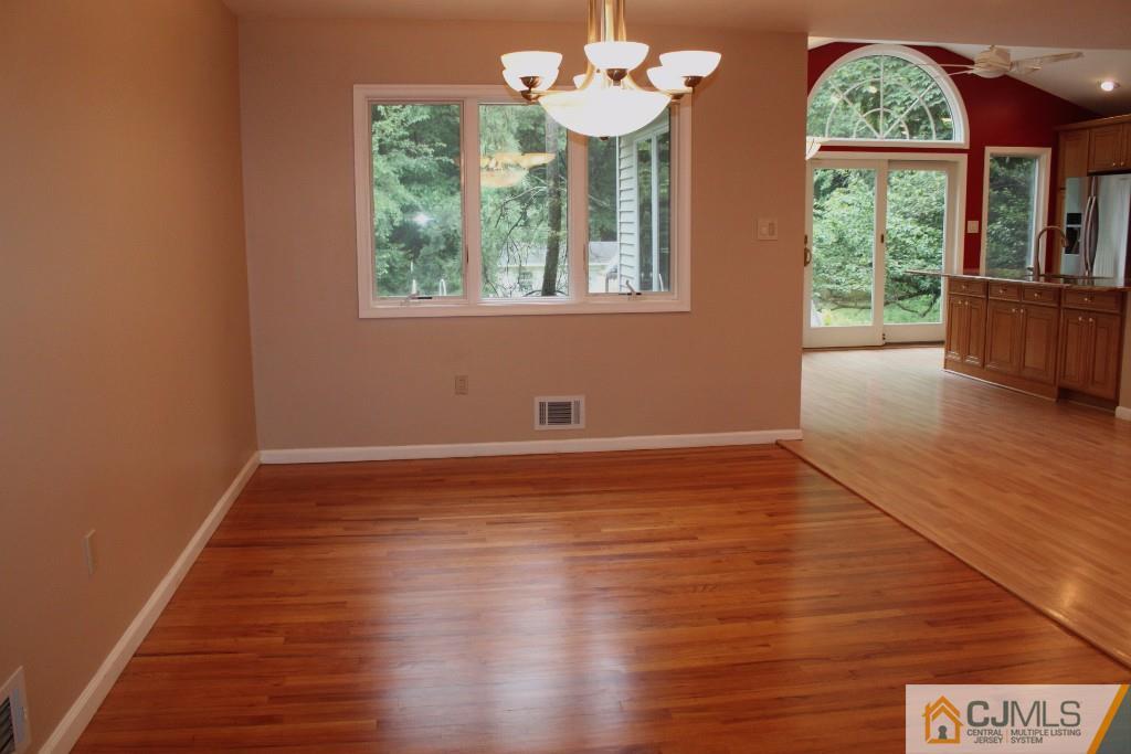 20 Kings Road East Brunswick, NJ 08816 - Photo 6 of 21 Gallery Image 6