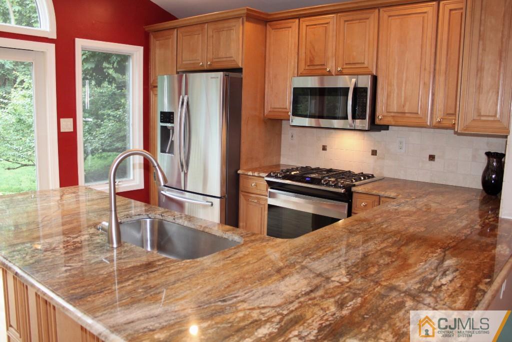 20 Kings Road East Brunswick, NJ 08816 - Photo 8 of 21 Gallery Image 8