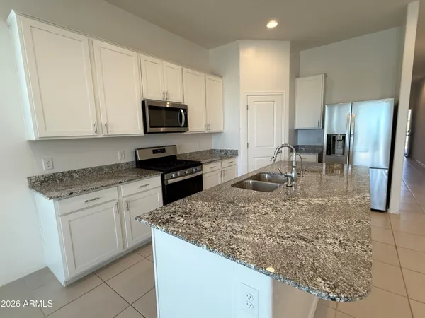 $2,095 | 15661 West Smoketree Drive, Surprise, AZ 85387