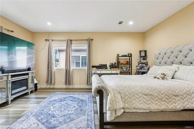 $757,000 | 204 East 121st Street, Los Angeles, CA 90061