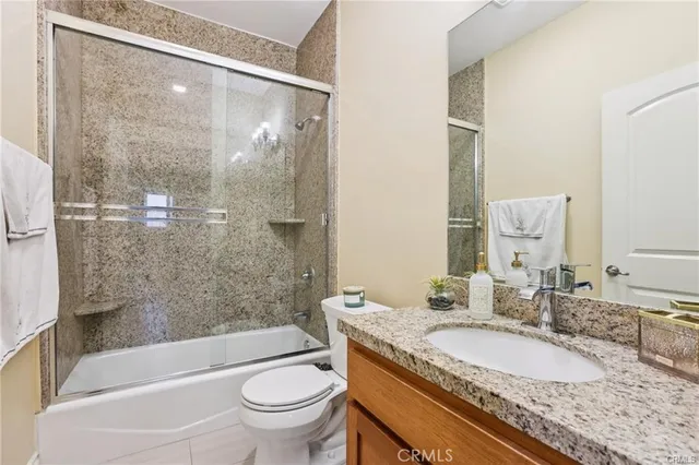 $757,000 | 204 East 121st Street, Los Angeles, CA 90061