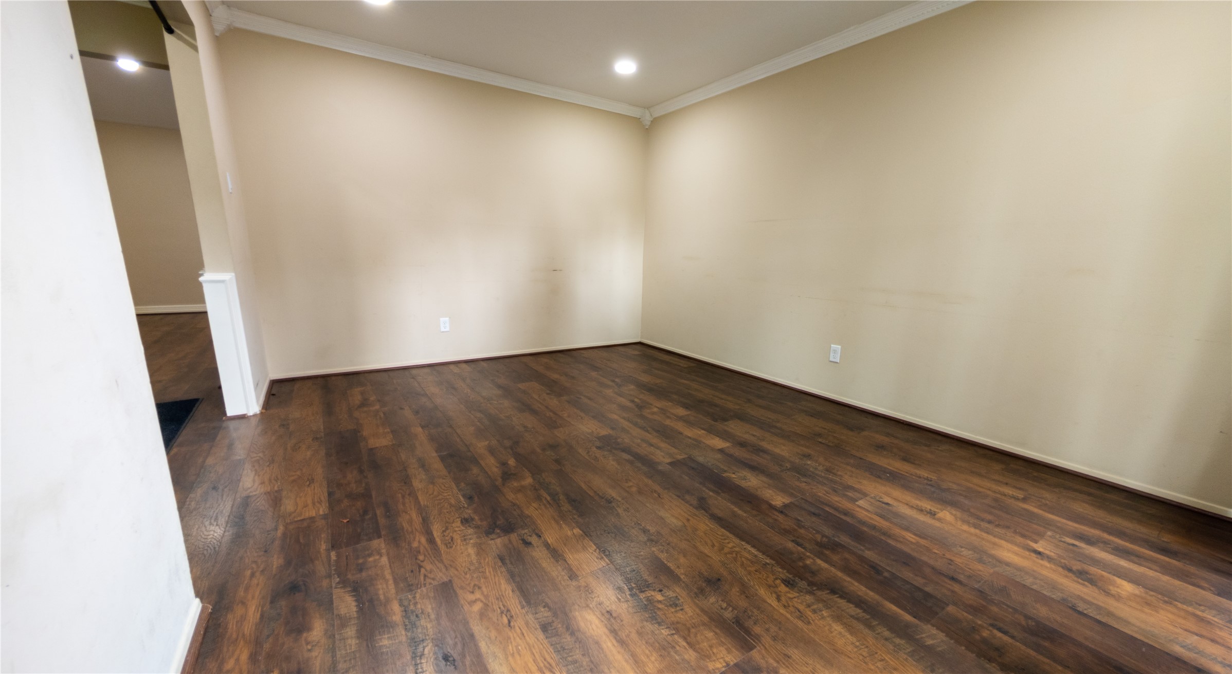 1915 Westlake Road Houston, TX 77062 - Photo 4 of 24 Formal dining room