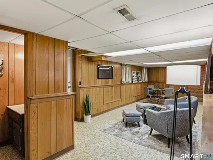 $750,000 | 26 Grandview Terrace, Essex, CT 06426