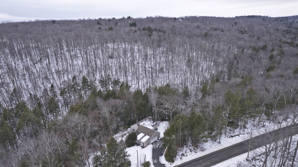 147 Chipman Road Middlefield, MA 01011 - Photo 4 of 42