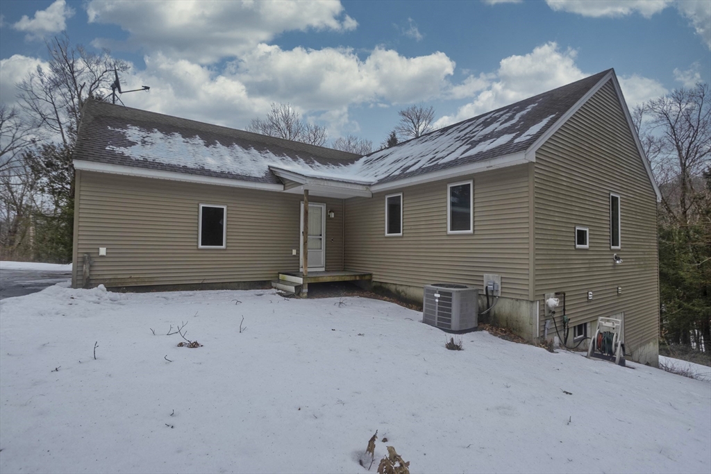 147 Chipman Road Middlefield, MA 01011 - Photo 5 of 42
