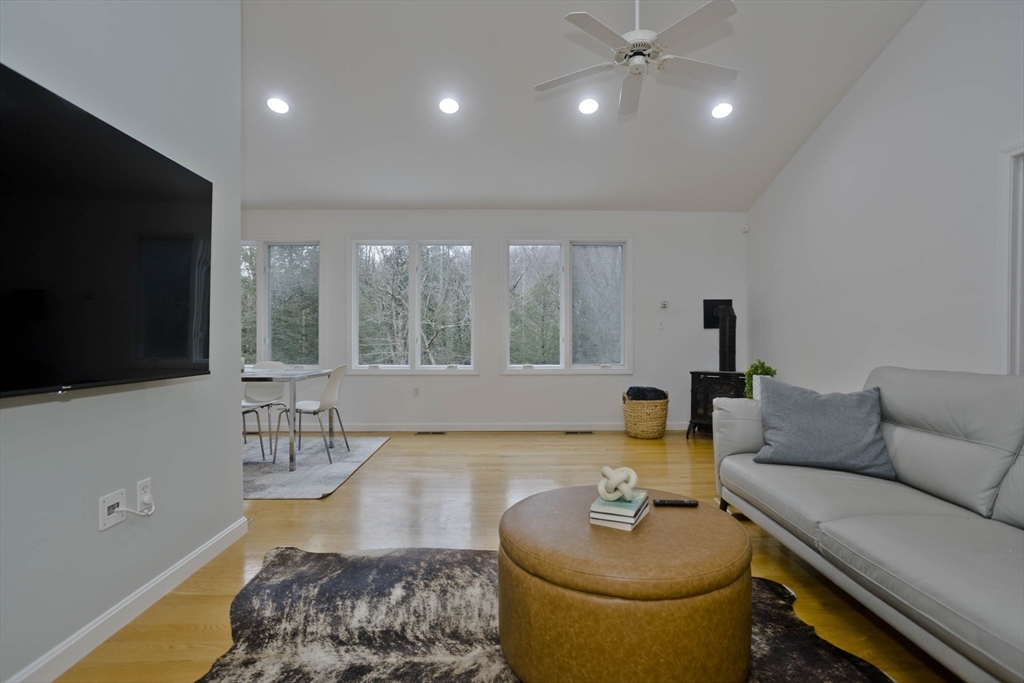 147 Chipman Road Middlefield, MA 01011 - Photo 8 of 42