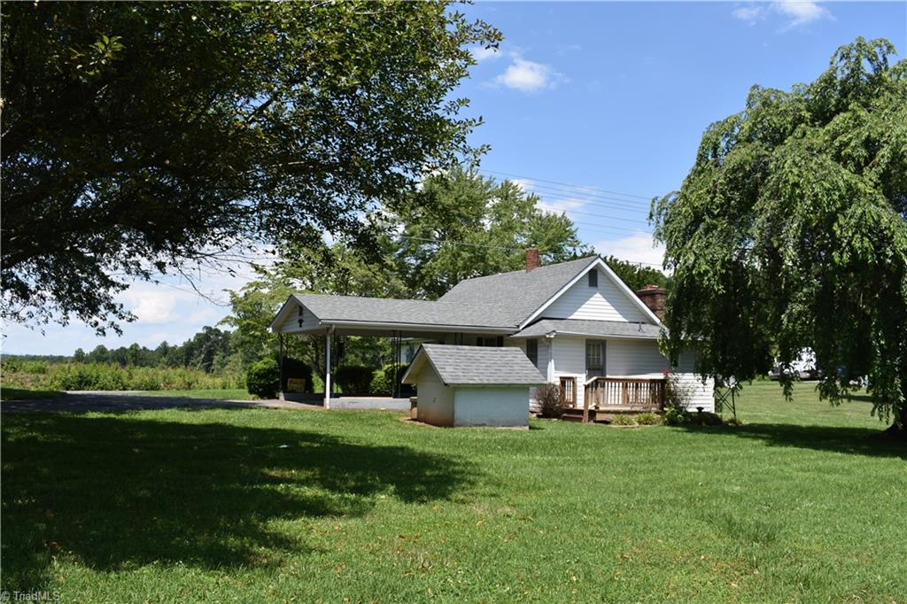 1058 CC Camp Road Elkin, NC 28621 - Photo 11 of 23 Gallery Image 11