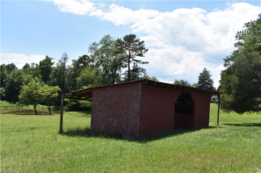 1058 CC Camp Road Elkin, NC 28621 - Photo 7 of 23 Gallery Image 7