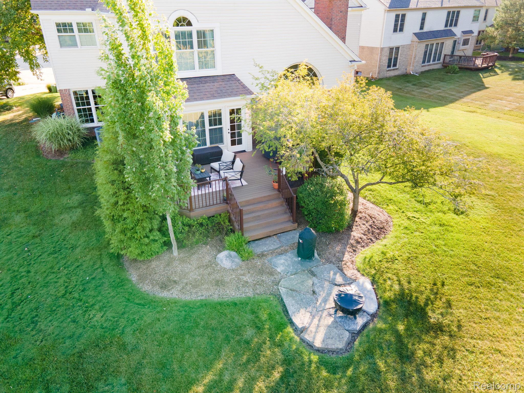1708 Devonwood Drive Rochester, MI 48306 - Photo 60 of 70 56-web-or-mls-1708 Devonwood Dr-56.jpg
