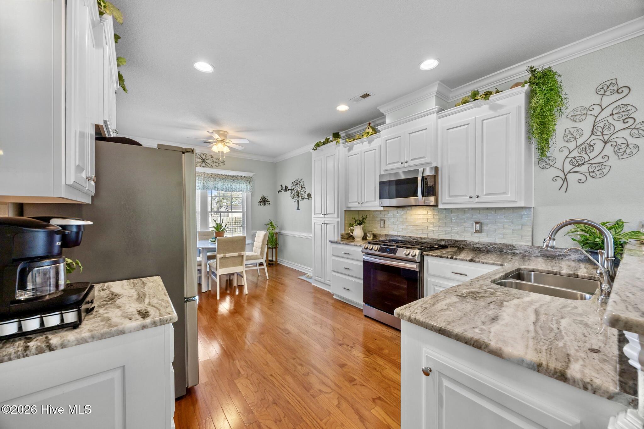 118 Currituck Sound Road Currituck, NC 27929 - Photo 6 of 37 29-web-or-mls-IMG_1990