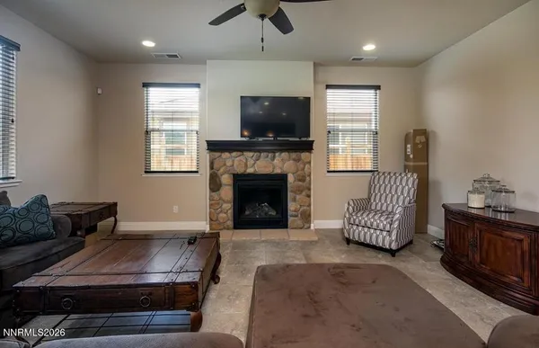 $2,595 | 3911 Hazy Swale Way, Sparks, NV 89436