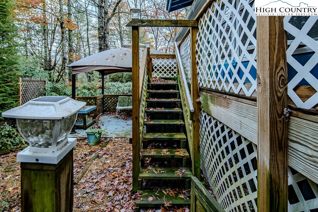 261 Black Pine Road Newland, NC 28657 - Photo 38 of 41 a view of outdoor space and deck