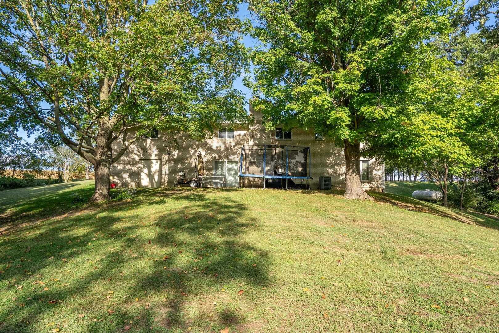 14028 Knoxville Road Milan, IL 61264 - Photo 32 of 44