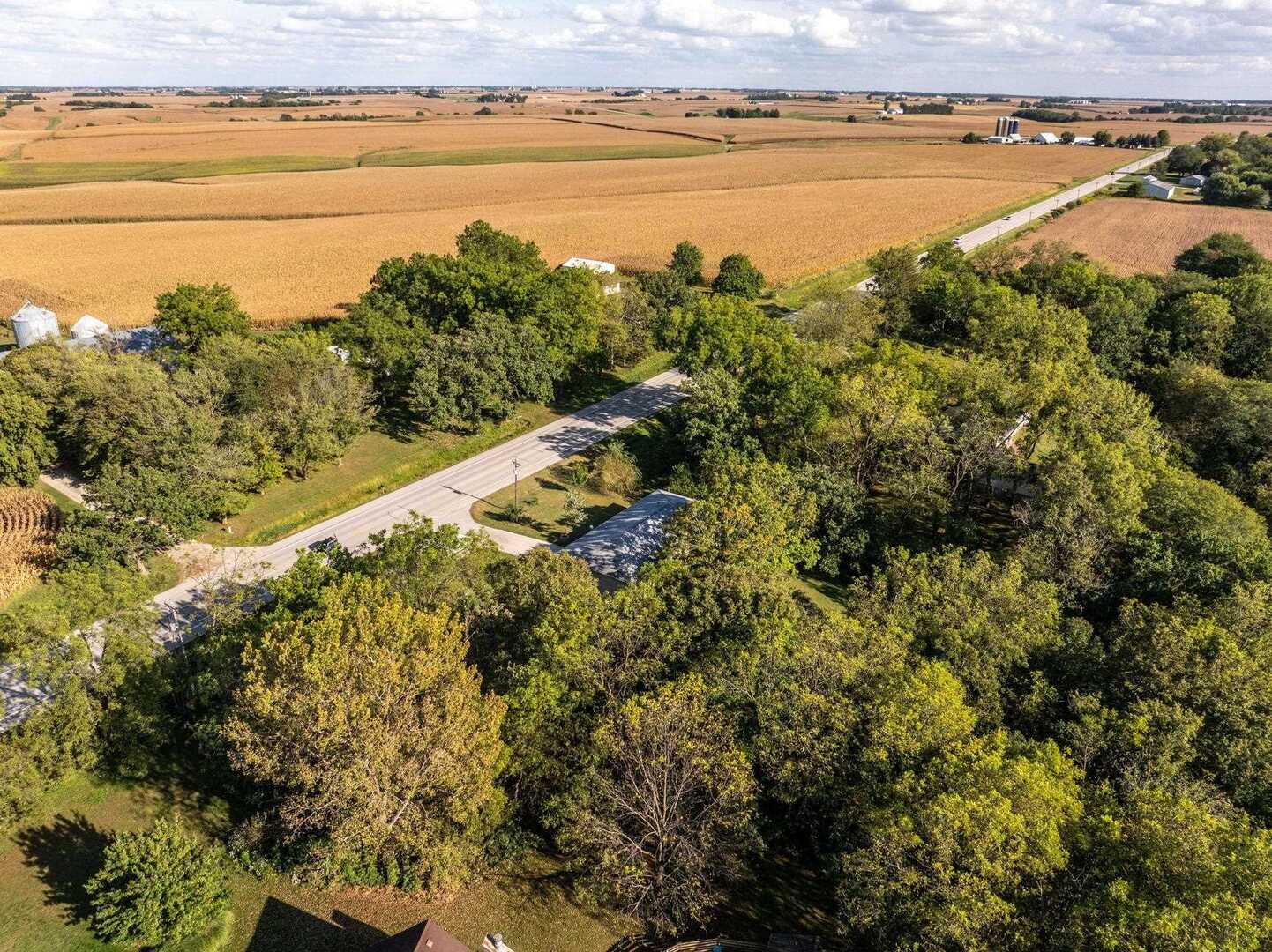 14028 Knoxville Road Milan, IL 61264 - Photo 39 of 44