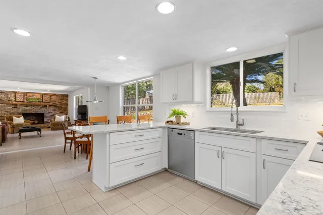 $799,900 | 2510 Armistead Road, Tallahassee, FL 32308