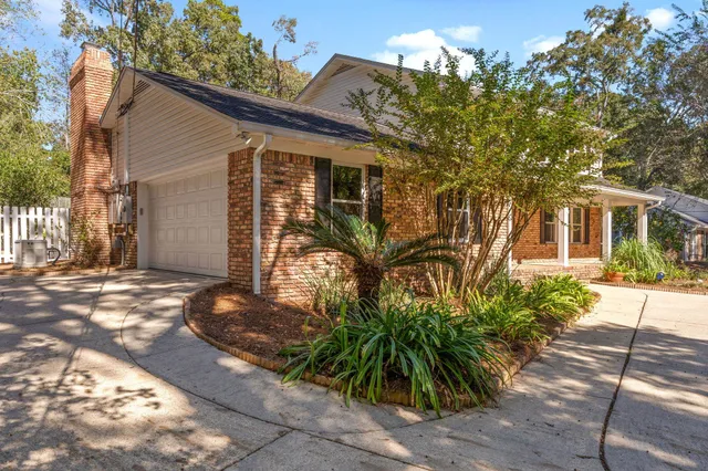 $799,900 | 2510 Armistead Road, Tallahassee, FL 32308