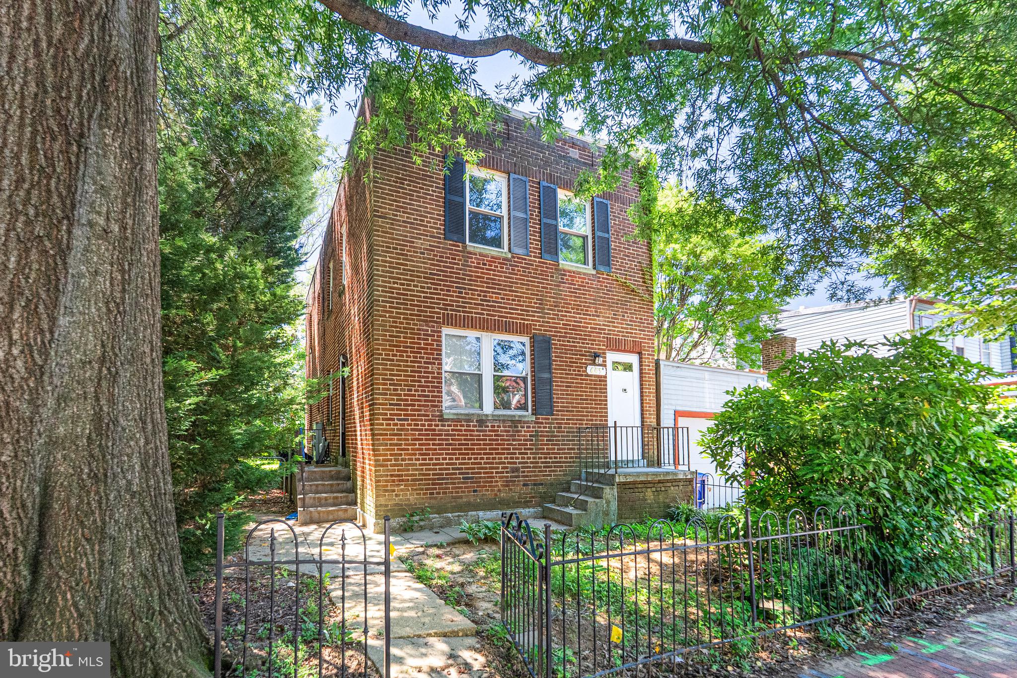 609 Independence Avenue Southeast Washington, DC 20003 - Photo 2 of 27 Street view of property