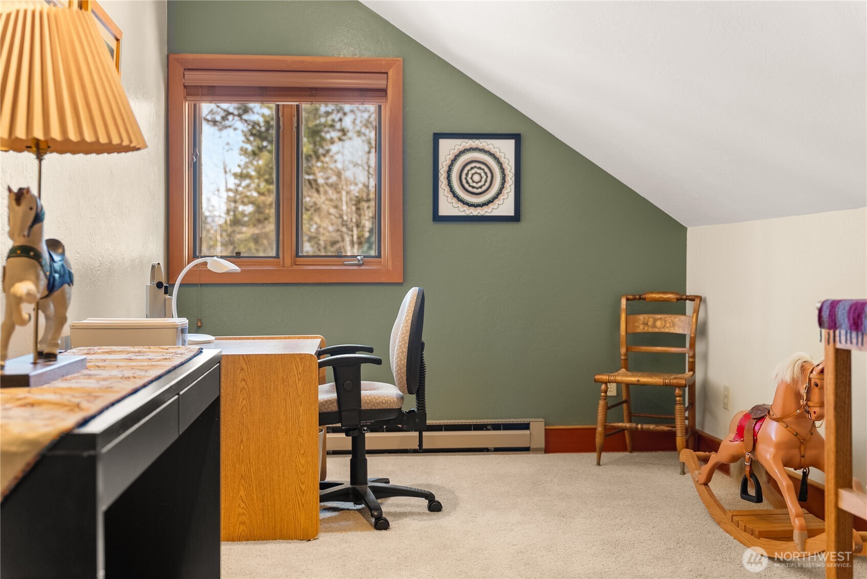 2 Trillium Road Winthrop, WA 98862 - Photo 26 of 40 a view of a livingroom with furniture and a window