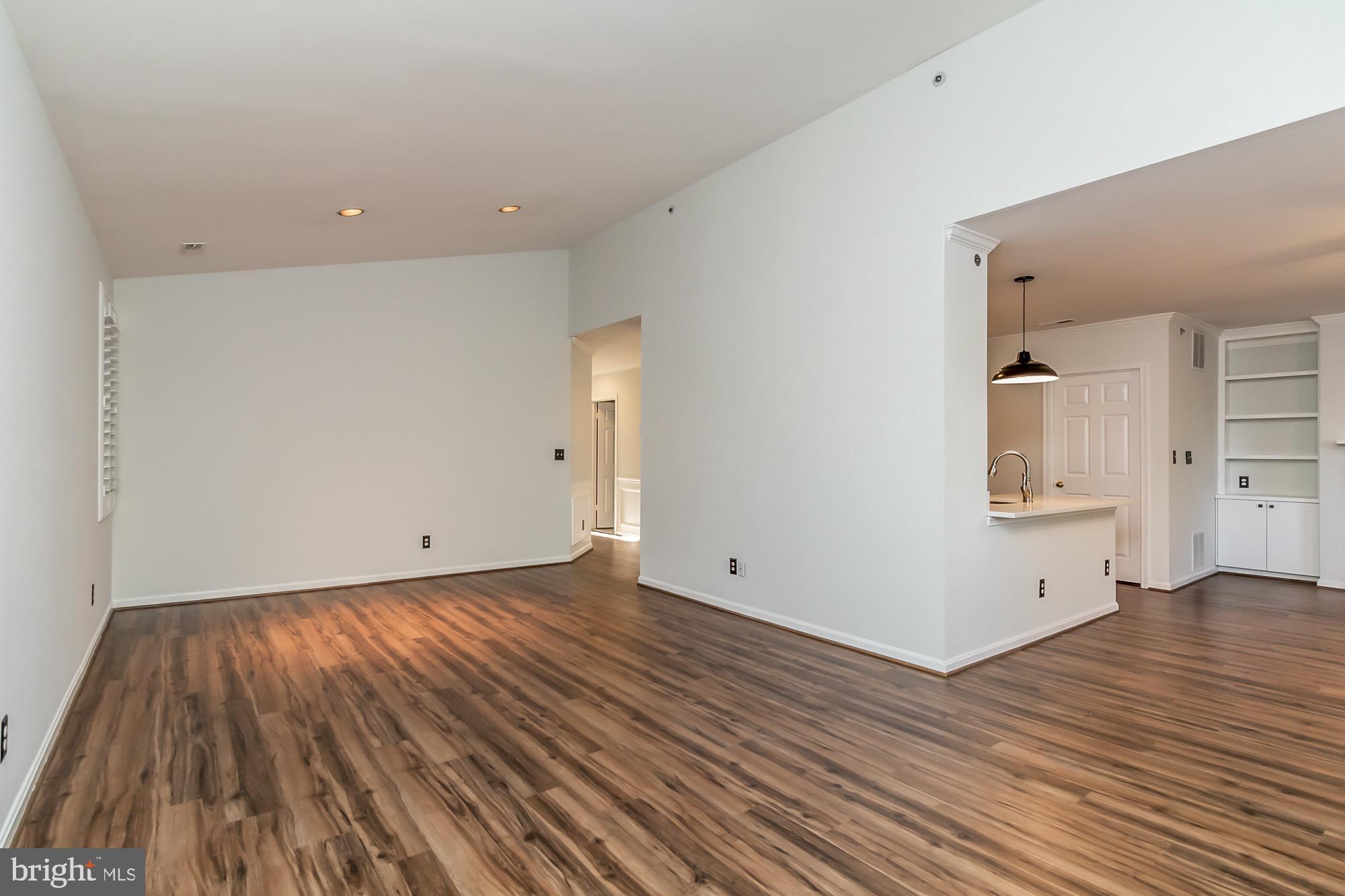400 Kilree Road, Unit 302 Lutherville-Timonium, MD 21093 - Photo 12 of 23 Living Room with awesome floors